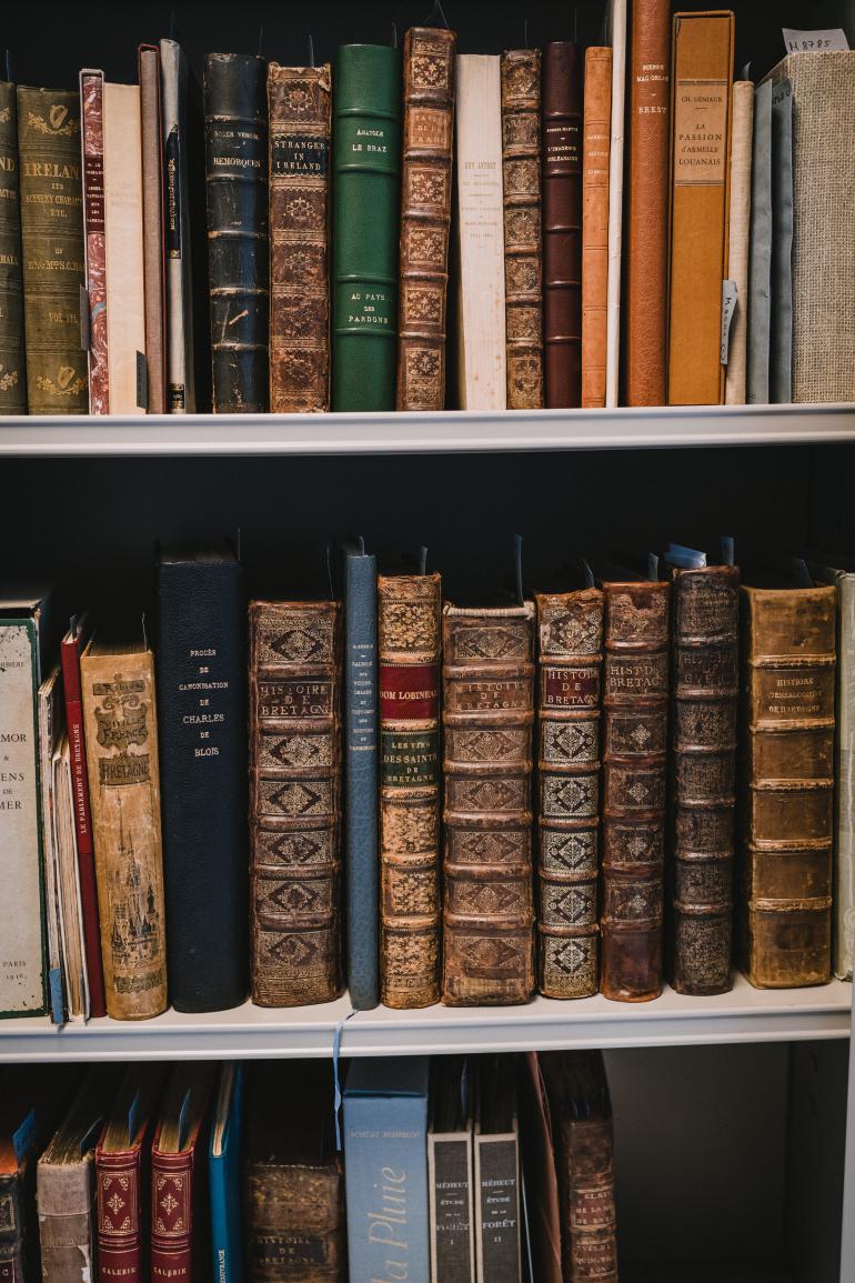 Bibliothèque de recherche
