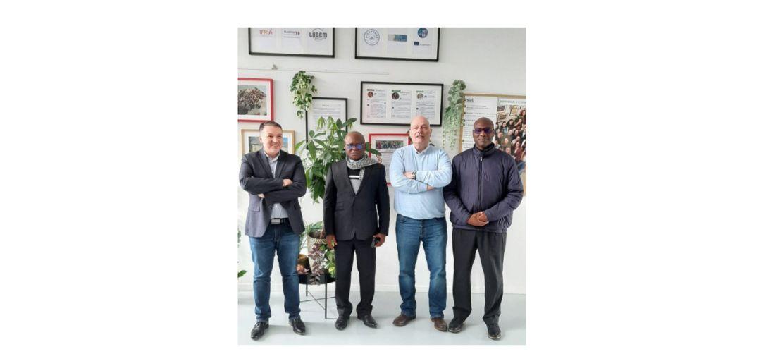 Collaboration Cameroun