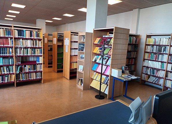 Bibliothèque C310