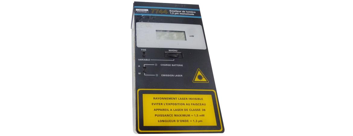 1170_emetteurlaser330.jpg